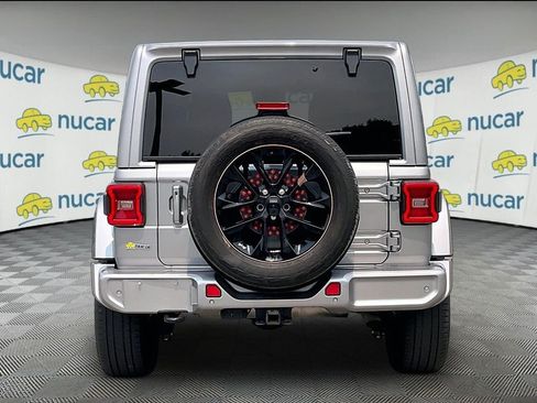 Used 2021 Jeep Wrangler Unlimited Sahara AWD/4WD image 5