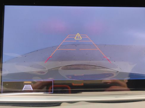 New 2025 Cadillac XT6 Luxury image 39