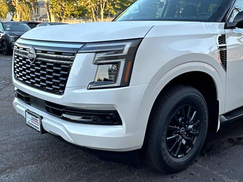 New 2026 Nissan Armada SV image 7