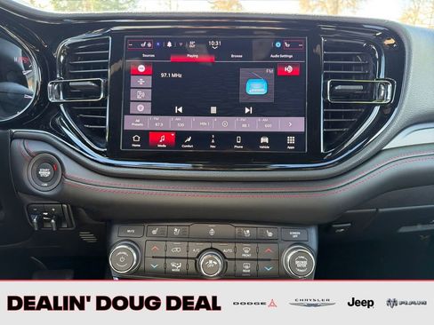 Used 2024 Dodge Durango GT image 28