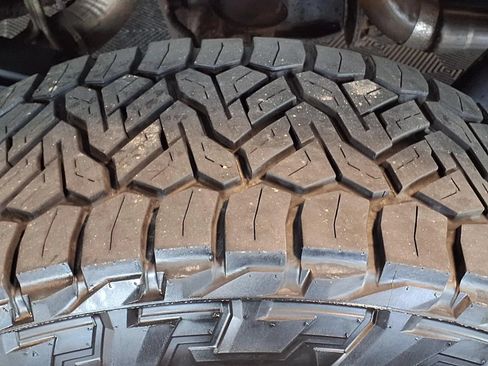 Used 2021 Ford F150 XLT w/ Equipment Group 301A Mid AWD/4WD image 9
