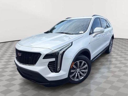 Used 2023 Cadillac XT4 Sport FWD image 2