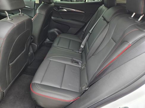 Used 2022 Buick Envision Essence w/ Technology Package I image 18