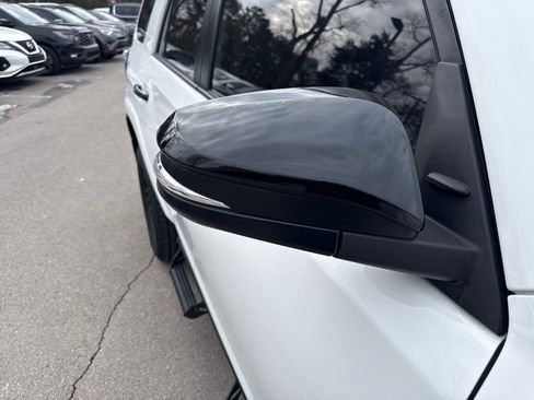 Used 2021 Toyota 4Runner Venture image 40