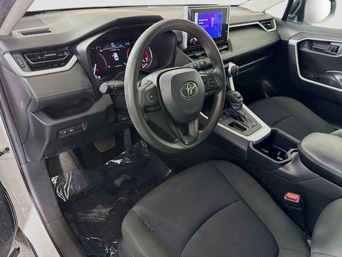 Used 2024 Toyota RAV4 LE FWD image 22