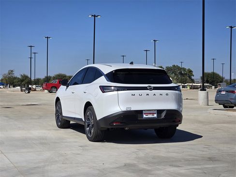 New 2026 Nissan Murano SV image 4