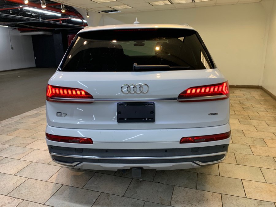 Used 2023 Audi Q7 3.0T Premium Plus AWD/4WD image 8