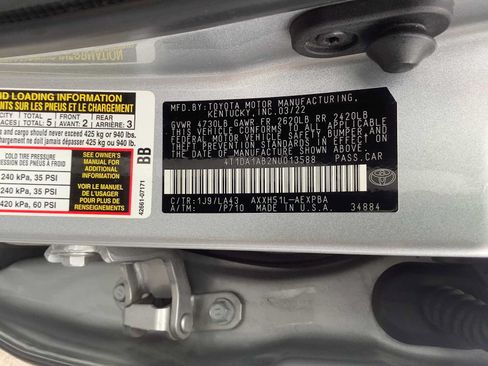 Used 2022 Toyota Avalon Limited w/ Advanced Safety Package FWD image 10