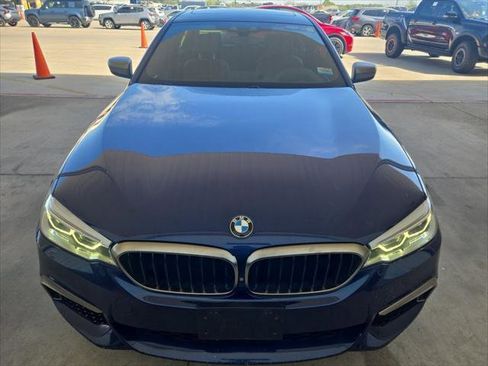 Used 2018 BMW M550i xDrive image 3
