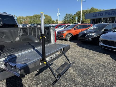 Certified 2022 Ford F150 XLT w/ Equipment Group 302A High image 14