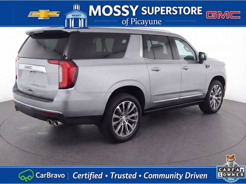 Certified 2023 GMC Yukon XL Denali w/ Denali Reserve Package RWD image 14
