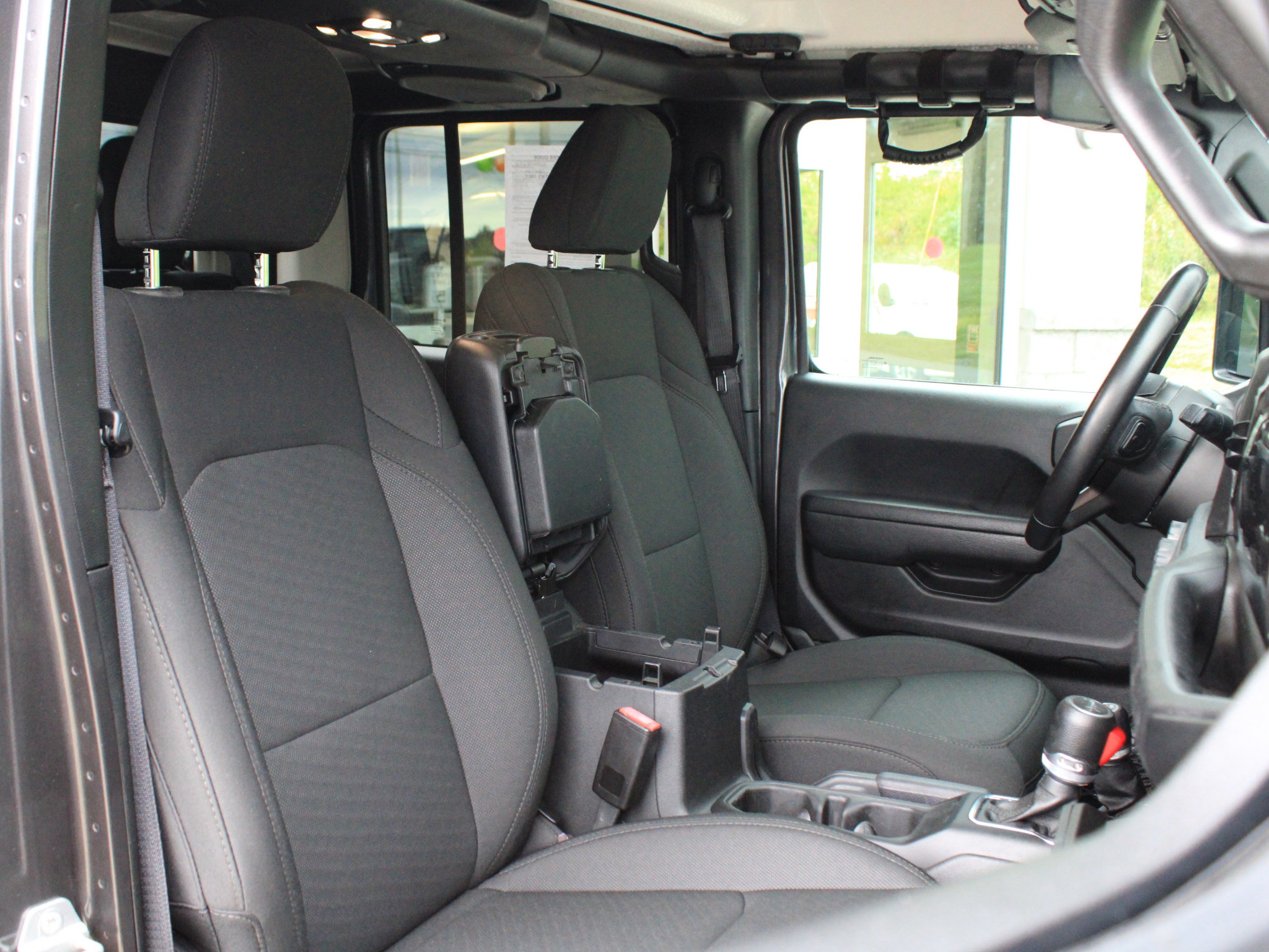 Used 2022 Jeep Gladiator Sport AWD/4WD image 24