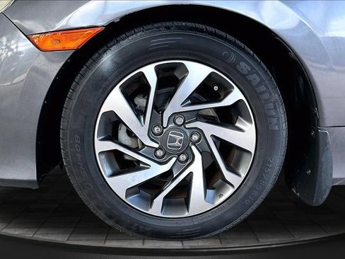Used 2016 Honda Civic EX image 31