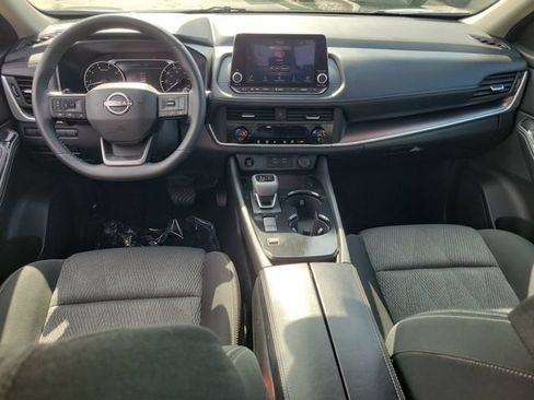 Used 2025 Nissan Rogue SV FWD image 20