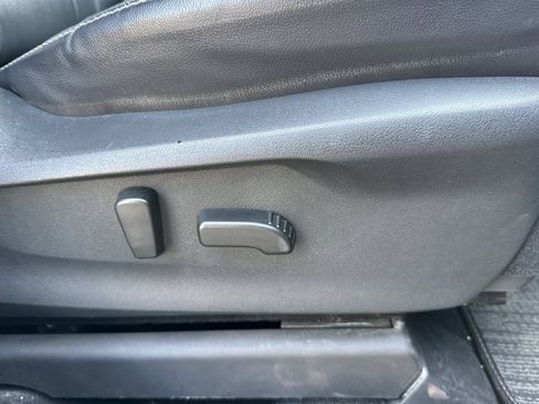 Used 2019 Subaru Ascent Limited image 21