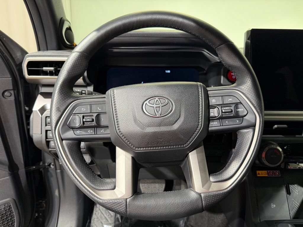 Certified 2025 Toyota 4Runner TRD Off-Road Premium w/ Tow Technology Package AWD/4WD image 24