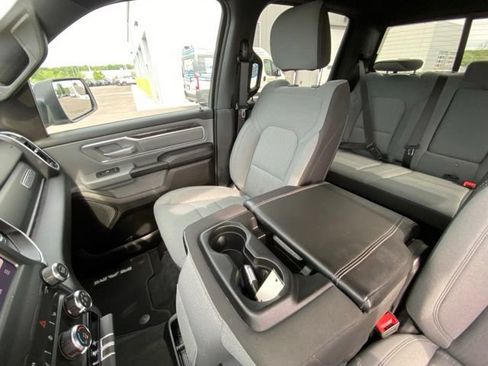 Used 2023 RAM 1500 Big Horn AWD/4WD image 12