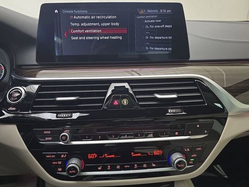 Used 2019 BMW M550i xDrive AWD/4WD image 21