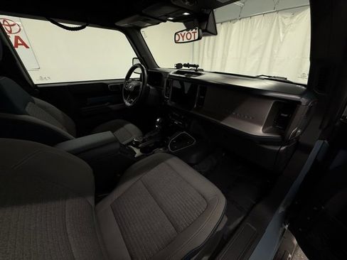 Used 2023 Ford Bronco Outer Banks image 8