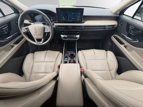 Certified 2024 Lincoln Corsair Reserve w/ Equipment Group 202A image 10