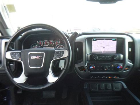 Used 2017 GMC Sierra 2500 SLT image 12