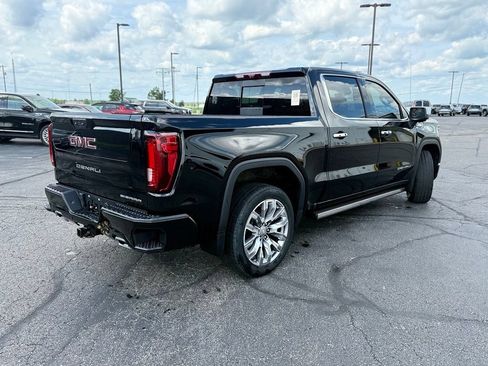 Used 2024 GMC Sierra 1500 Denali AWD/4WD image 2