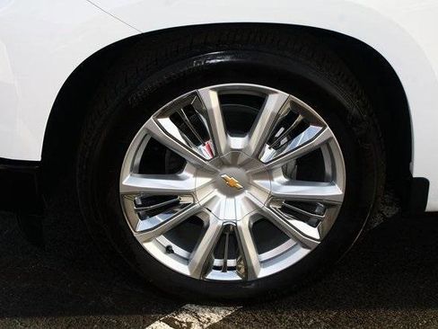 Used 2025 Chevrolet Silverado 1500 W/T w/ WT Value Package image 2