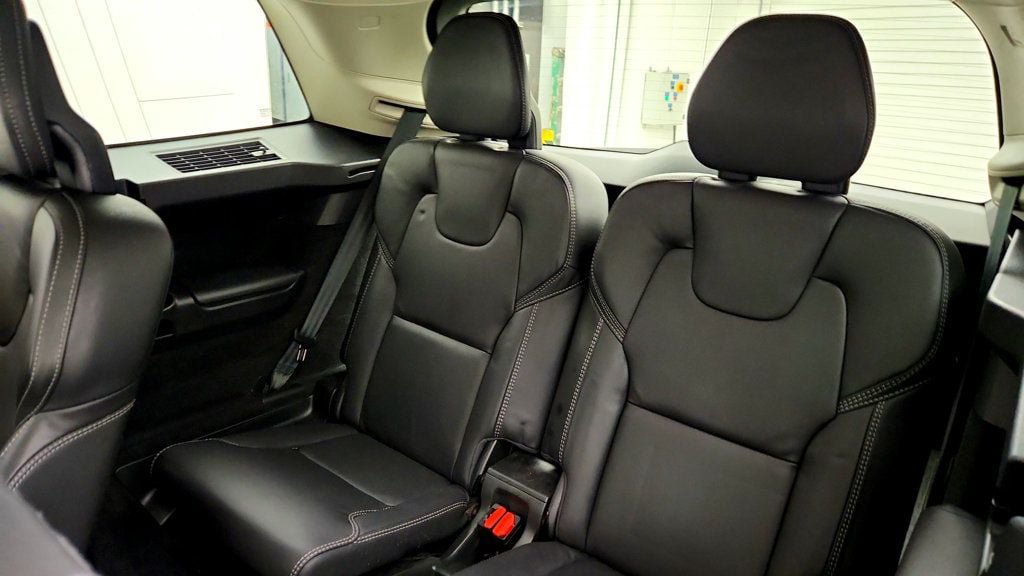 Used 2024 Volvo XC90 T8 Ultimate w/ Lounge Package AWD/4WD image 22