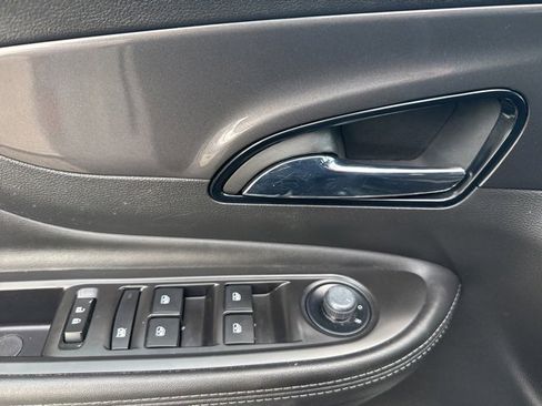 Used 2022 Buick Encore Preferred w/ Safety Package image 8