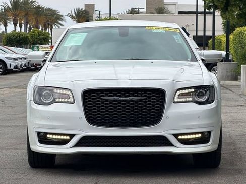 Used 2021 Chrysler 300 Touring L AWD/4WD image 9
