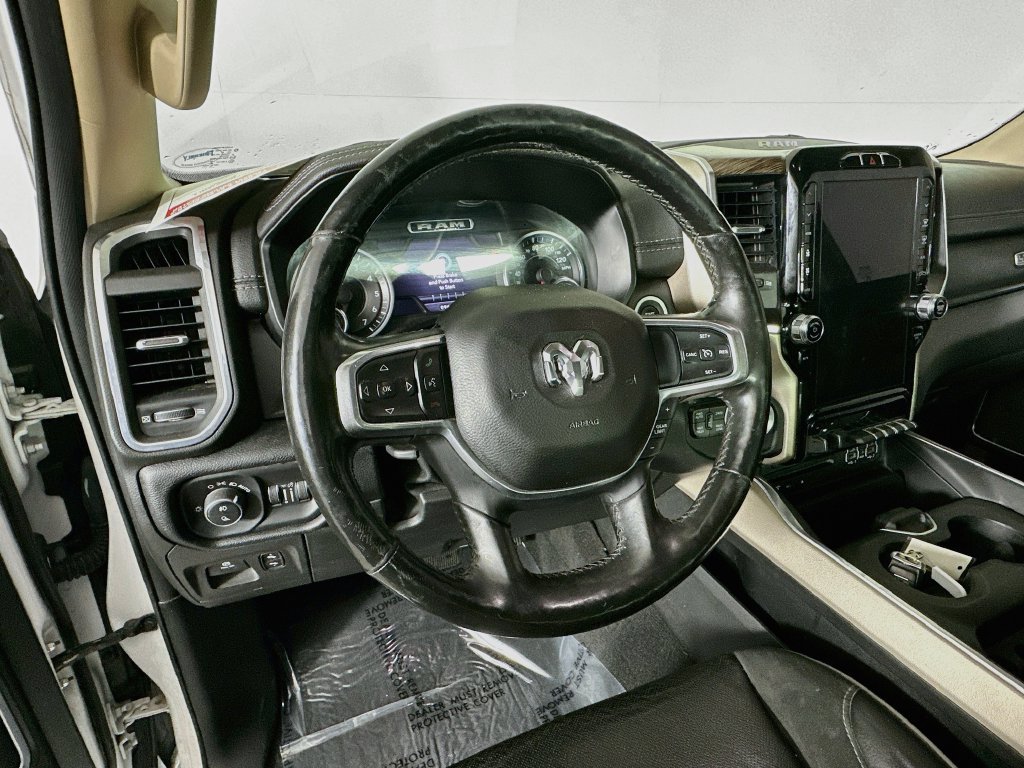 Certified 2019 RAM 1500 Laramie AWD/4WD image 17