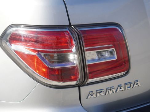 Used 2017 Nissan Armada Platinum w/ Captain Seat Package image 22