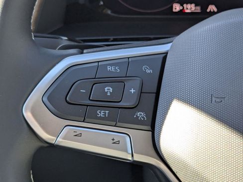 New 2026 Volkswagen Atlas SE image 18