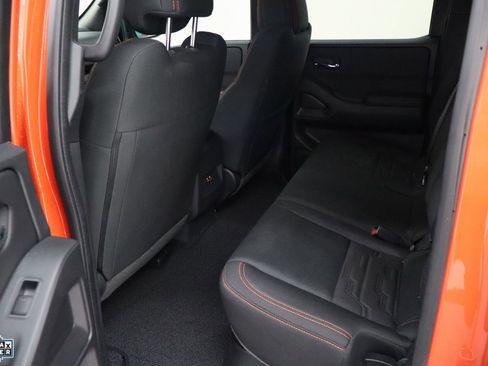 Used 2025 Nissan Frontier PRO-4X w/ Black Accent Package image 22