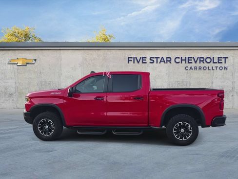 Used 2024 Chevrolet Silverado 1500 ZR2 w/ Technology Package AWD/4WD image 5