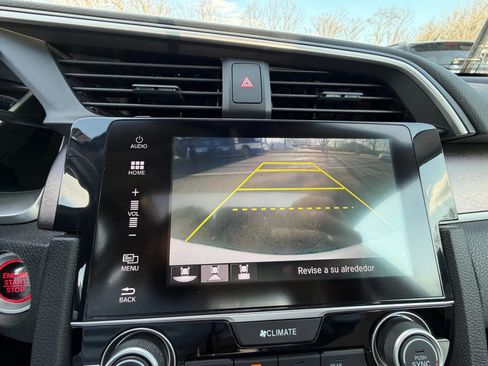 Used 2016 Honda Civic Touring image 27