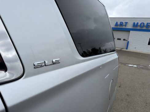 Used 2020 GMC Yukon SLE w/ SLE Value Package image 6