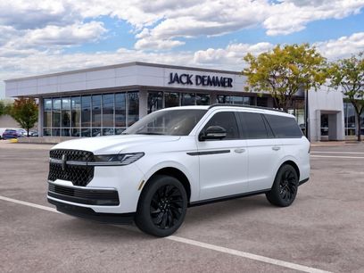 New 2026 Lincoln Navigator Reserve w/ Jet Appearance Package