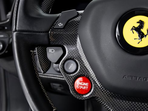 Used 2015 Ferrari 458 Speciale Coupe image 17