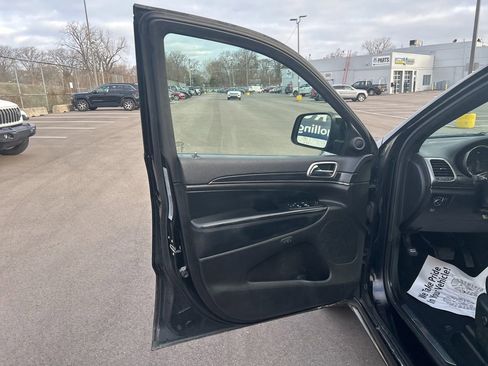 Used 2020 Jeep Grand Cherokee Limited X AWD/4WD image 13