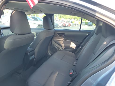 Used 2025 Toyota Corolla LE FWD image 18