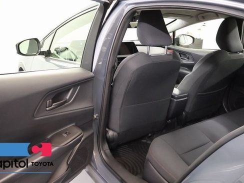 Used 2024 Toyota Prius Prime FWD image 30