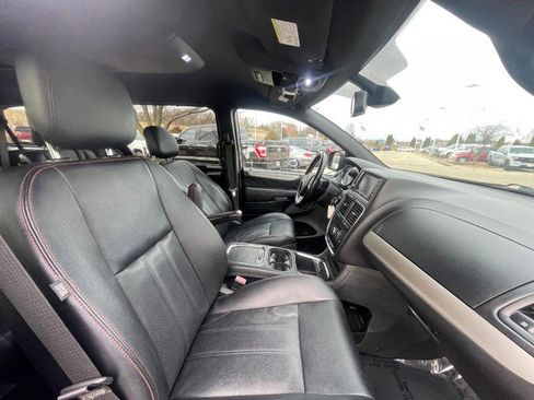 Used 2020 Dodge Grand Caravan GT image 7