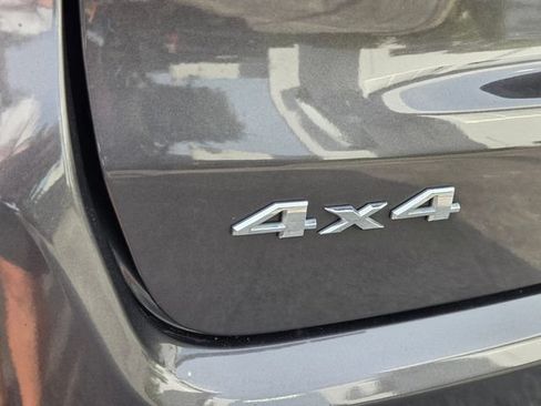 Used 2019 Jeep Compass Limited AWD/4WD image 13