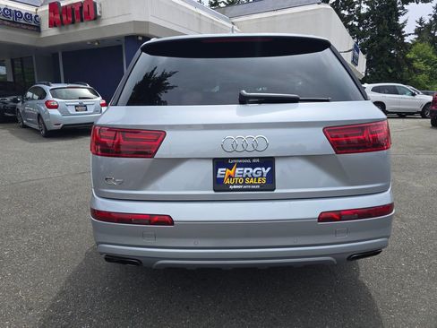 Used 2019 Audi Q7 3.0T Premium AWD/4WD image 5