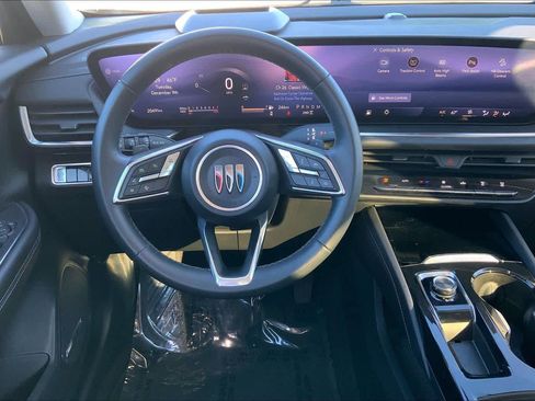 Certified 2025 Buick Envision Preferred image 5