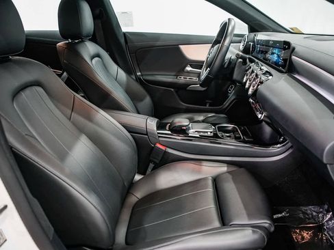 Certified 2023 Mercedes-Benz CLA 250 image 16