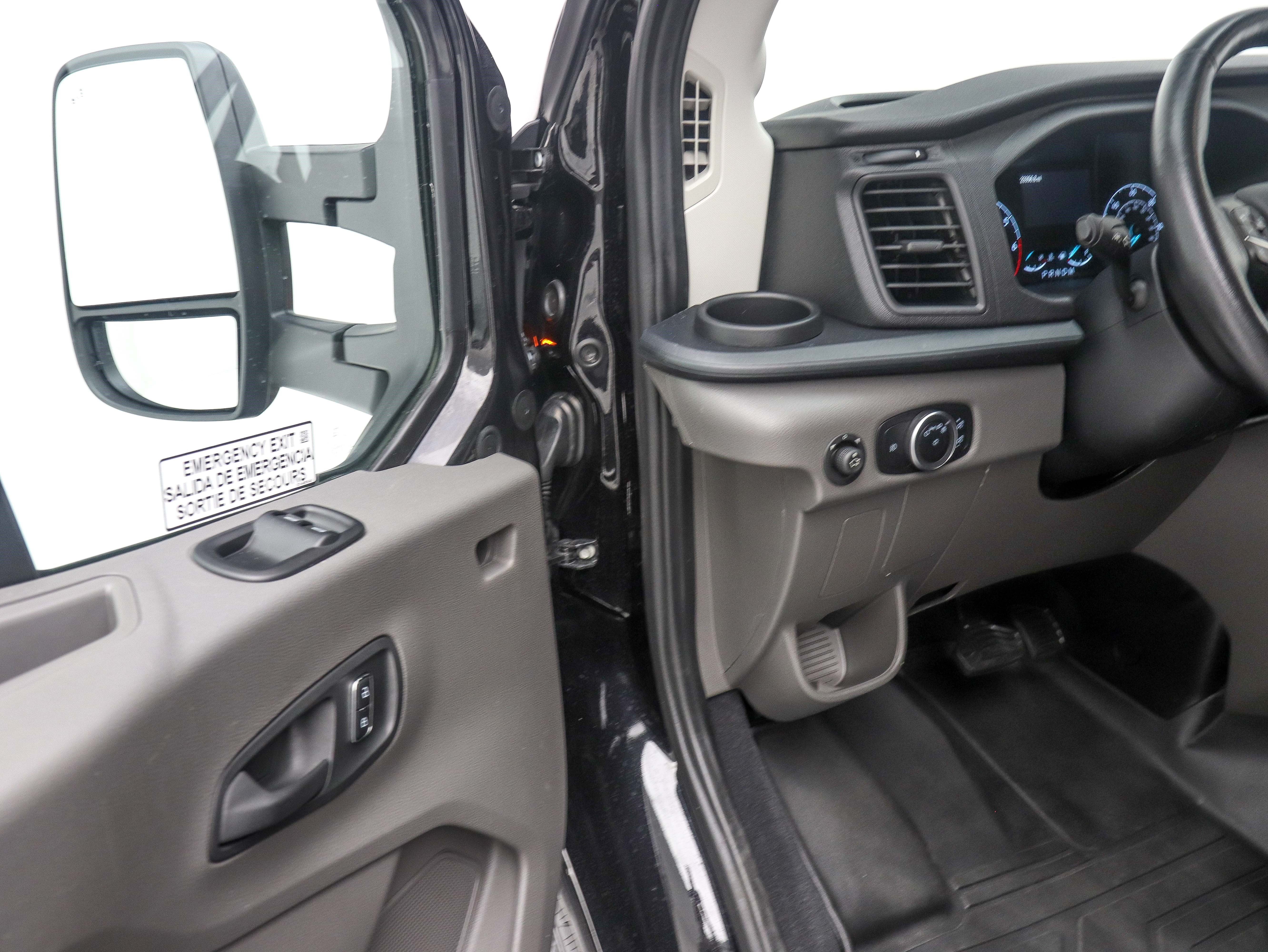 Used 2024 Ford Transit 350 XLT w/ Livery Package RWD image 19