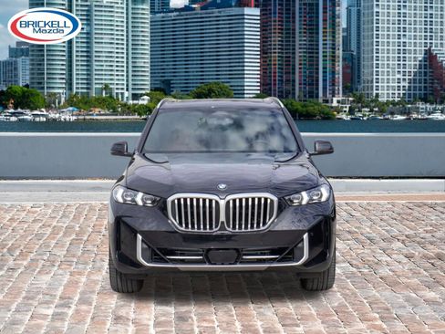 Used 2026 BMW X5 sDrive40i image 2