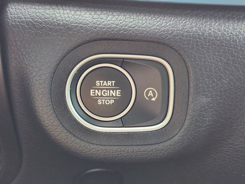Used 2025 Mercedes-Benz GLE 450 4MATIC Coupe image 22
